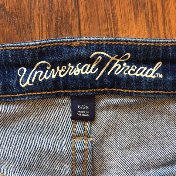 Jeans - Picture 2 of 2